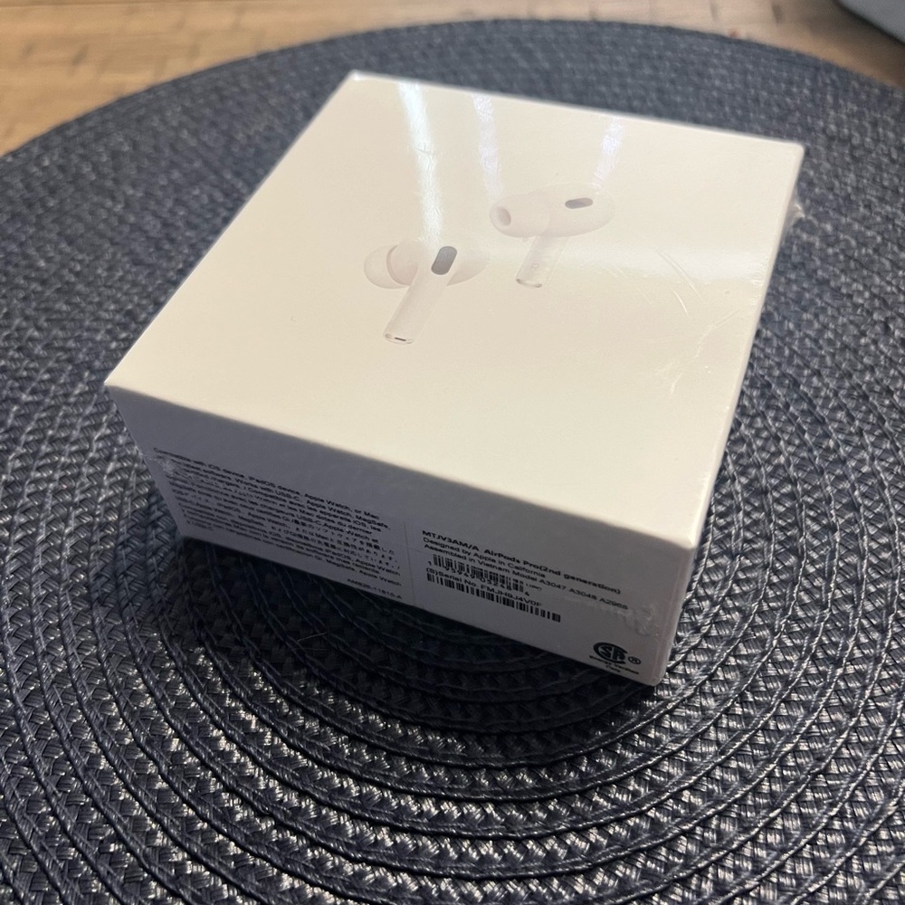 Apple AirPods Gen 2 ~ Free Shipping